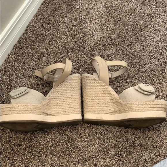 Nude Bamboo Wedges - Picture 3 of 4